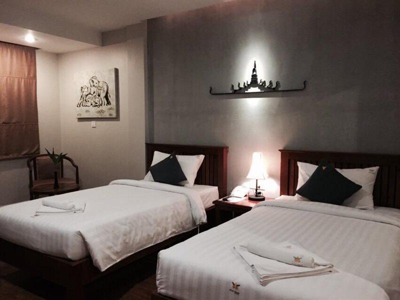 Jing Du Hotel Phnom Penh Extérieur photo