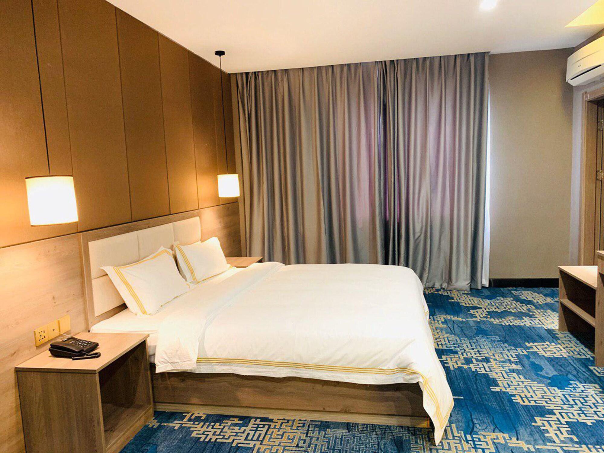 Jing Du Hotel Phnom Penh Extérieur photo