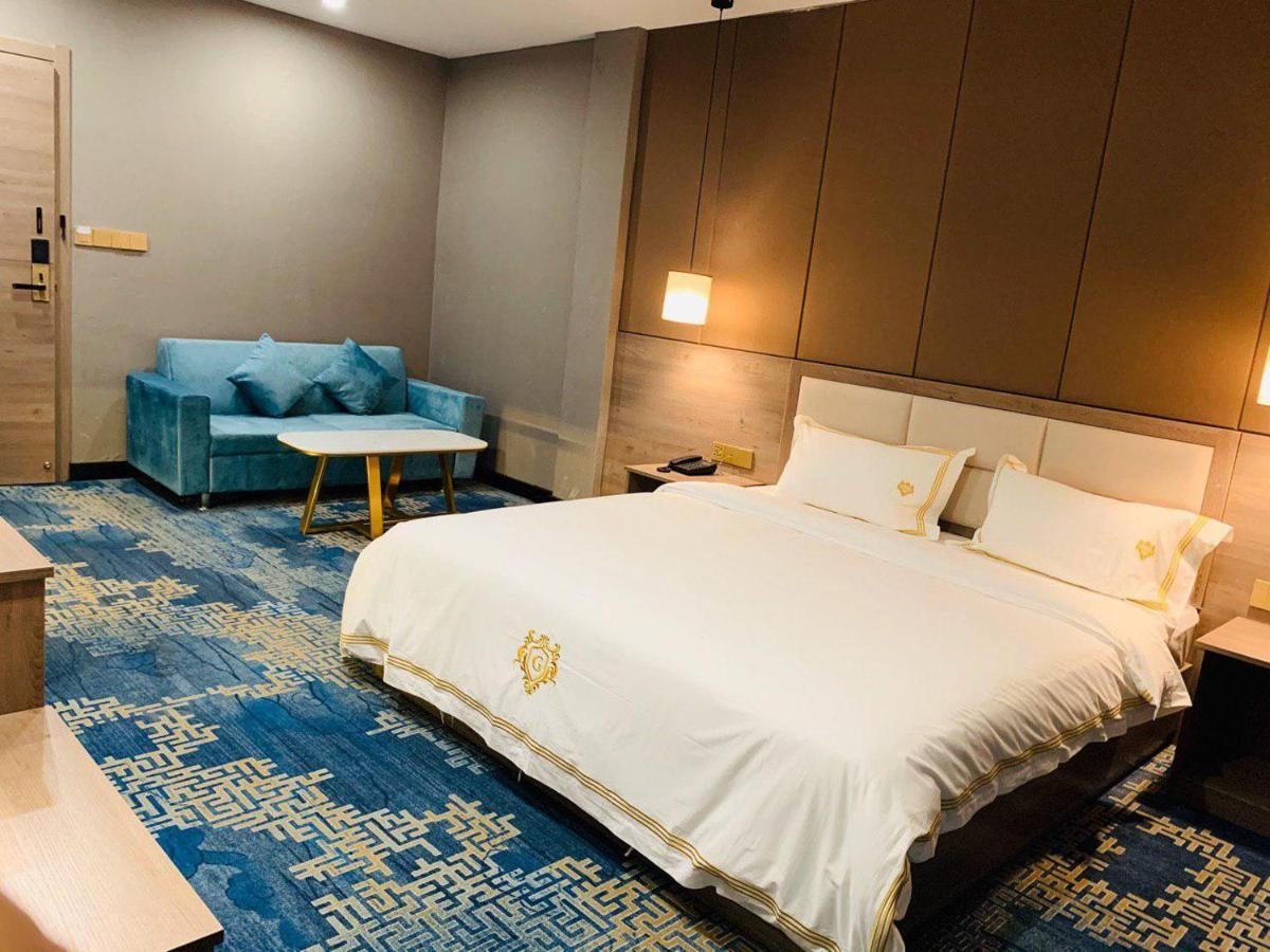 Jing Du Hotel Phnom Penh Extérieur photo